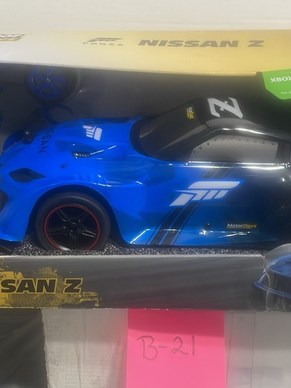 Forza Nissan Z R/C Toy Car